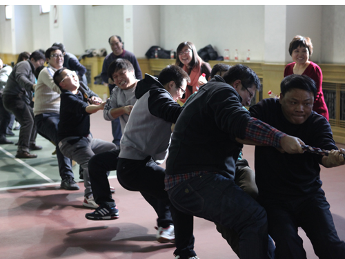 基康公司隆重召開2012年度總結(jié)暨先進(jìn)表彰大會(huì)3-1.png